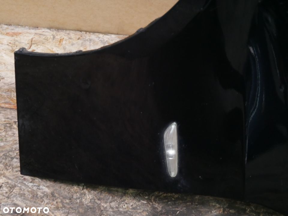 BŁOTNIK PRZEDNI LEWY BMW E90 E91 - 4