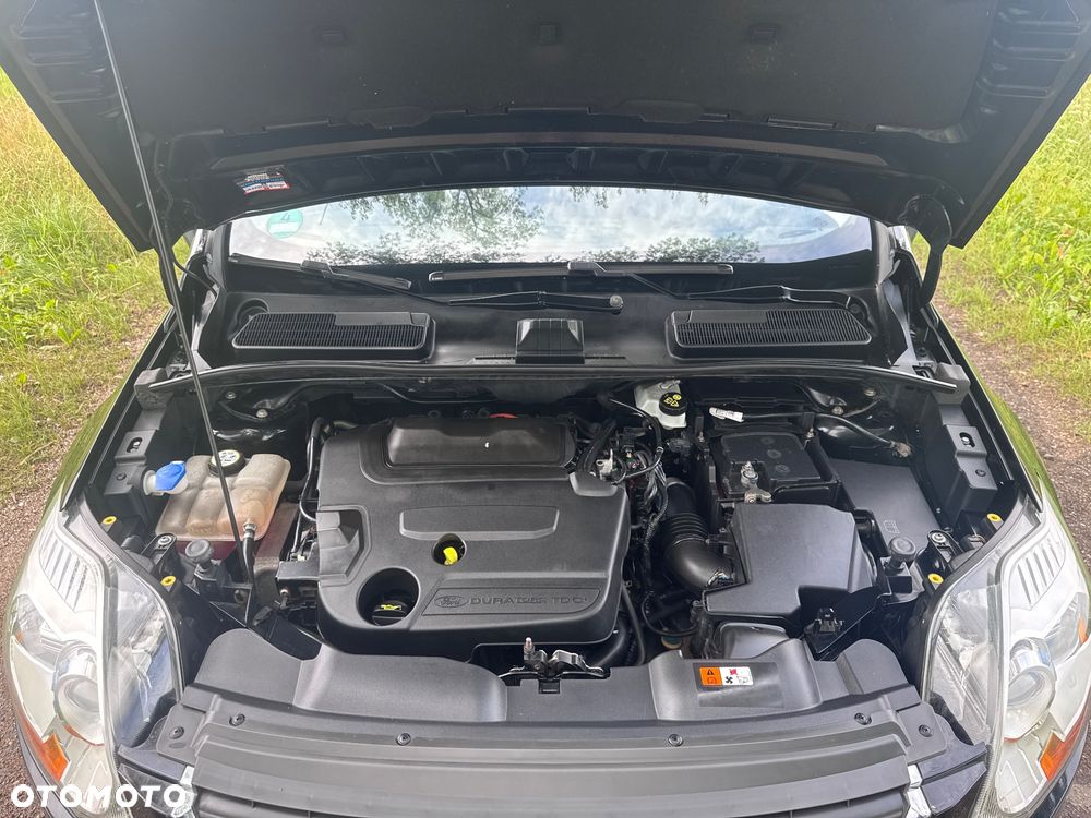 Ford Kuga - 32