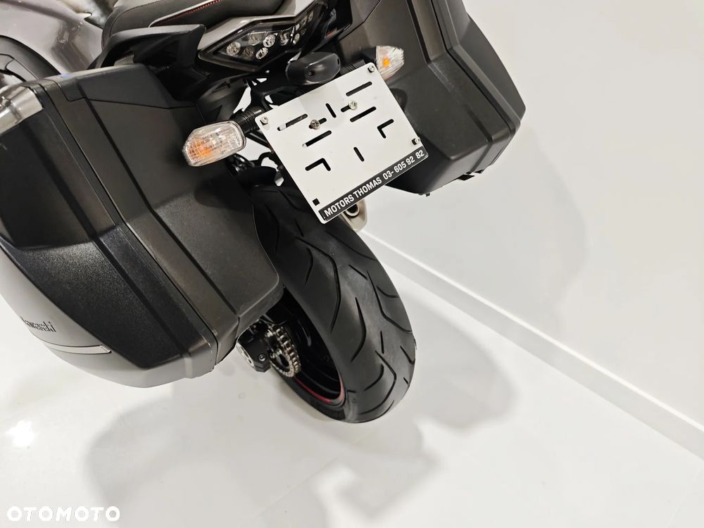 Kawasaki Ninja 1000 SX - 12