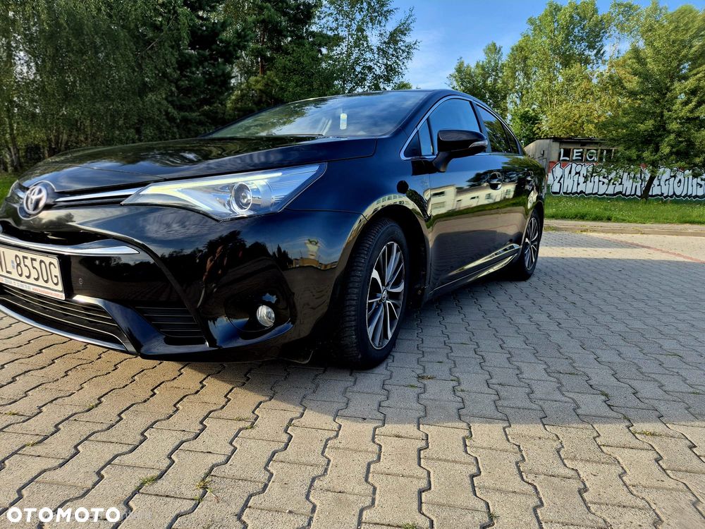 Toyota Avensis 1.8 Prestige - 9