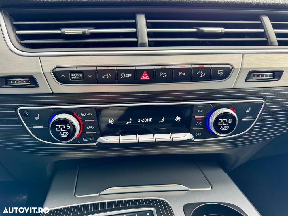 Audi Q7 e-tron 3.0 TDI quattro Tiptronic - 32