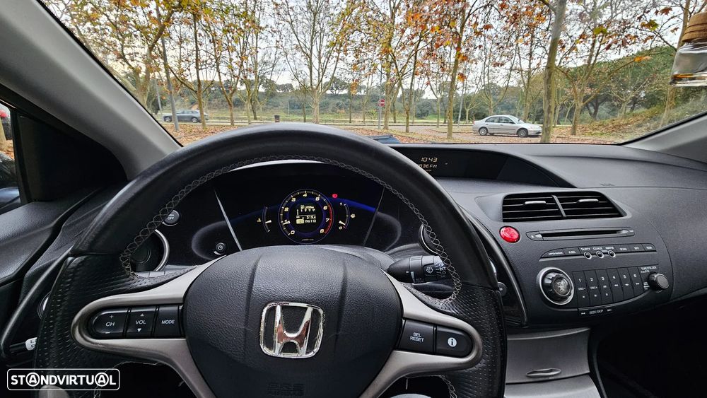 Honda Civic 1.4 Comfort - 8