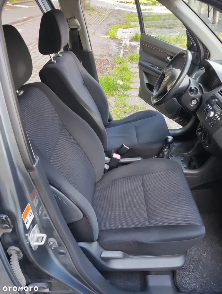 Suzuki Swift 1.3 Comfort dance - 9