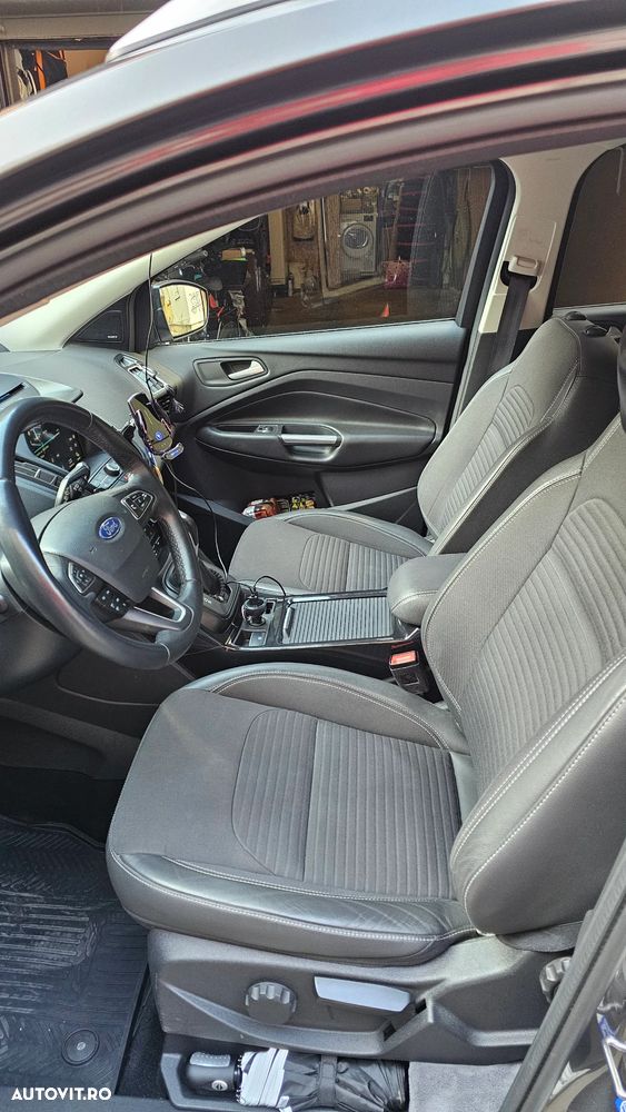 Ford Kuga 1.5 EcoBoost 4WD Aut. Titanium - 9