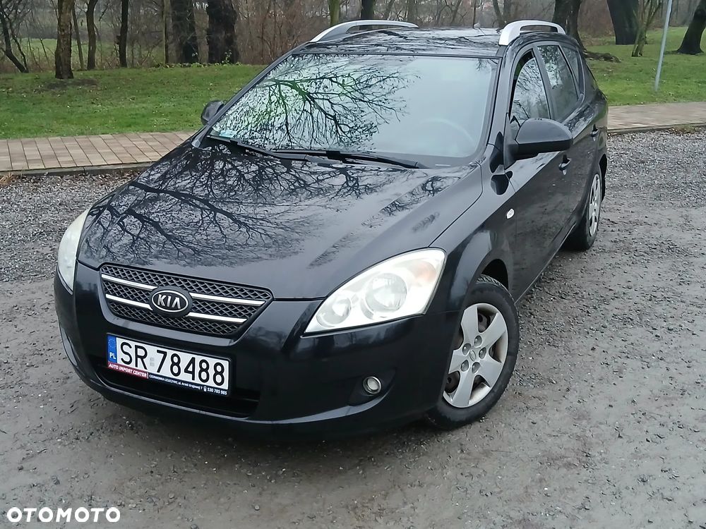 Kia Ceed 1.6 Crdi Comfort - 1