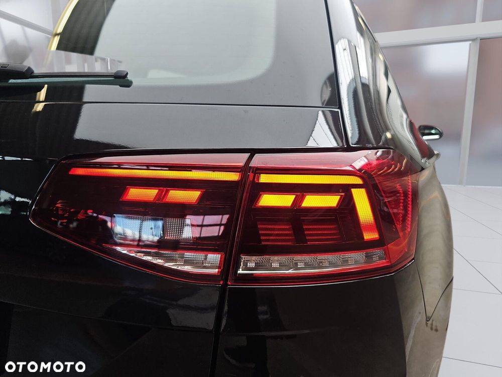 Volkswagen Passat Variant 1.5 TSI EVO Business DSG - 34