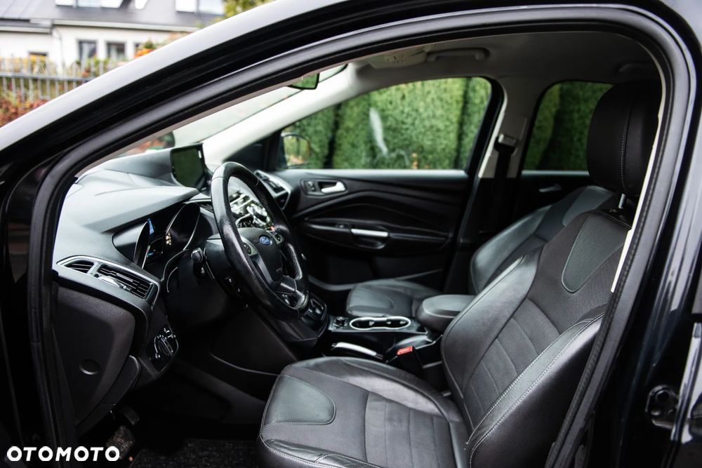 Ford Kuga 2.0 TDCi 4x4 Titanium - 19