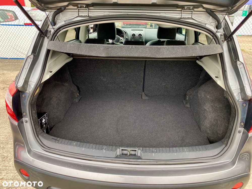 Nissan Qashqai 2.0 360 CVT - 11