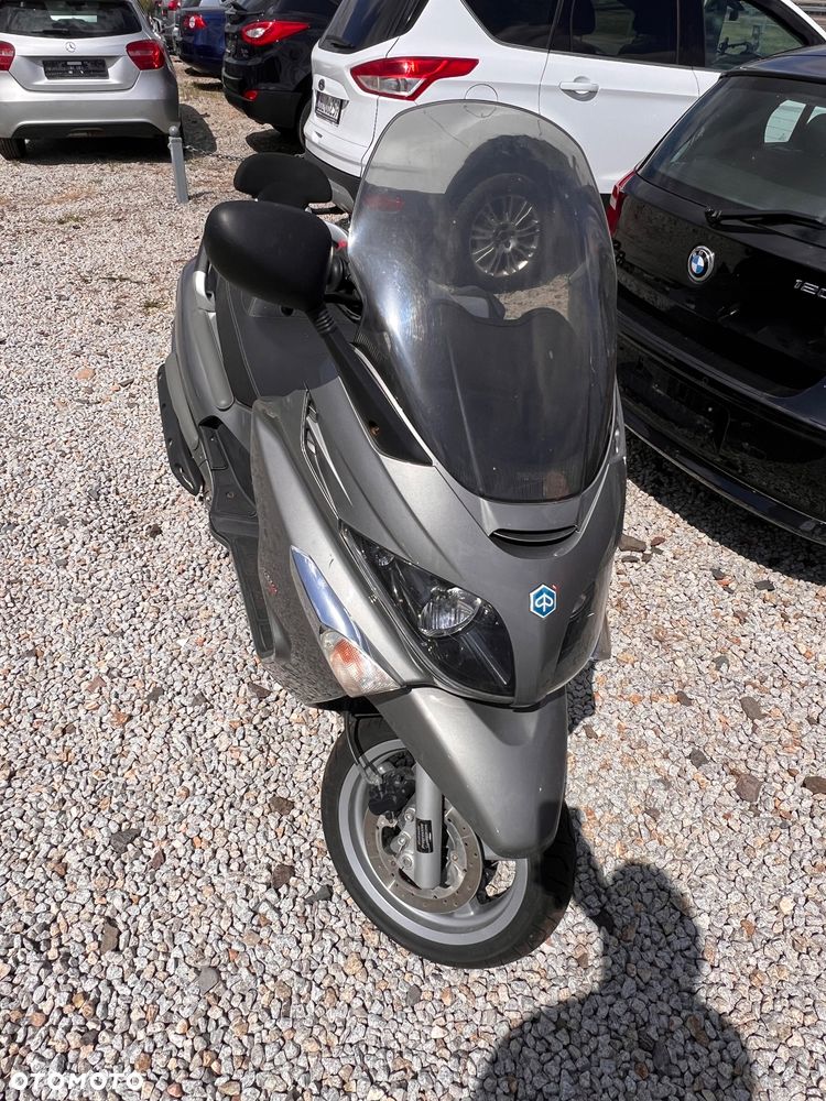 Piaggio Xevo - 4