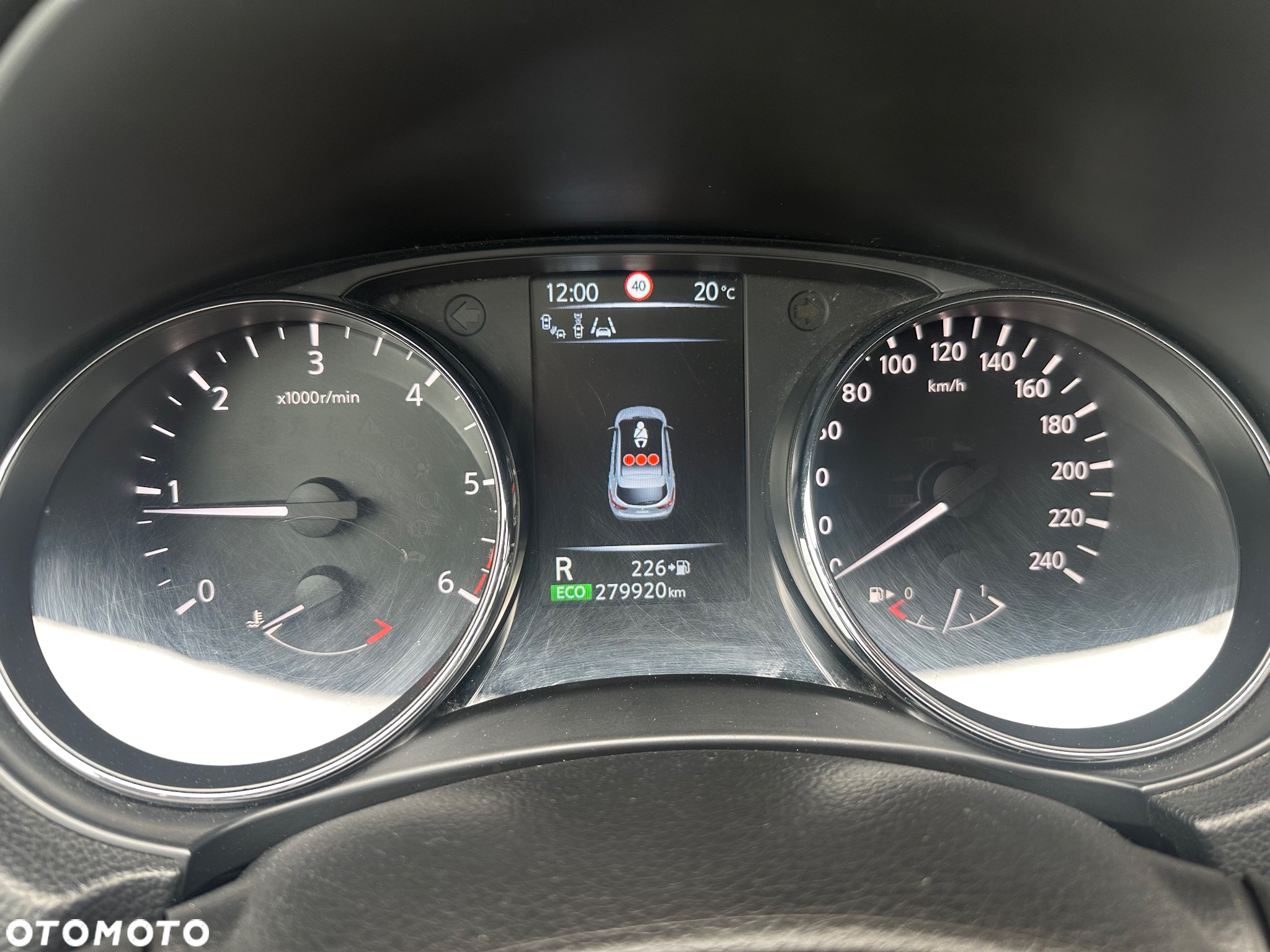 Nissan Qashqai 1.6 DCi Tekna Xtronic EU6 - 4