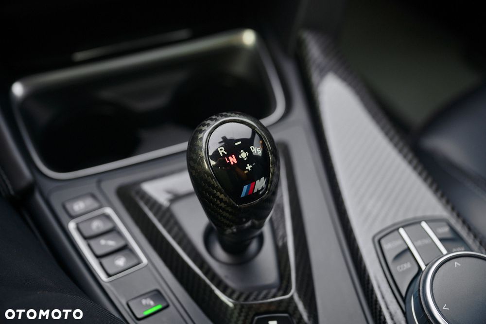 BMW M3 DKG Competition - 34