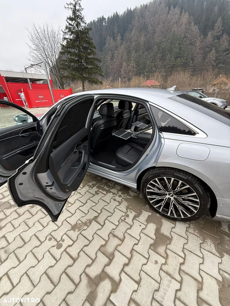 Audi A8 - 5