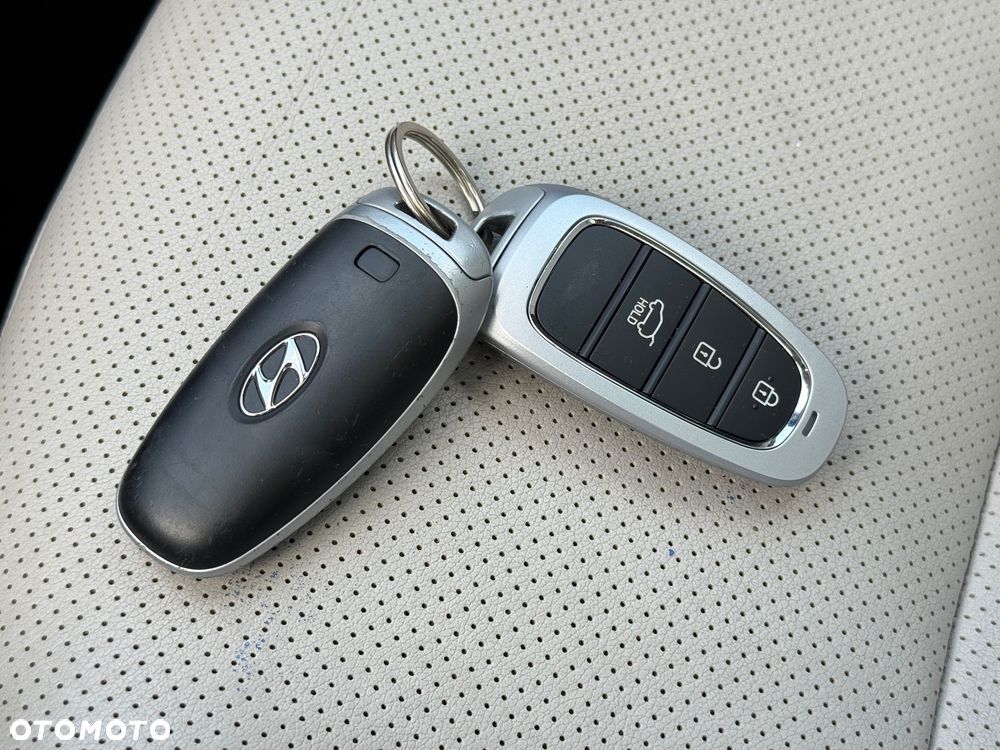 Hyundai Tucson 1.6 CRDi 48V-Hybrid 4WD DCT Prime - 19
