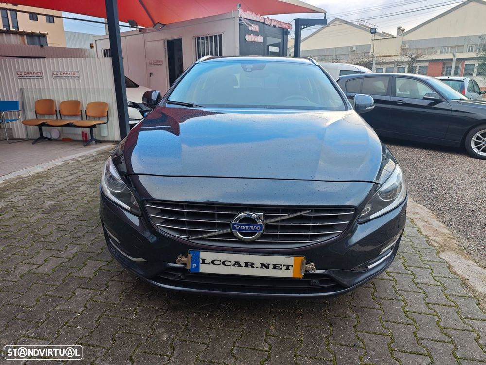 Volvo V60 2.0 D4 Summum Geartronic - 9