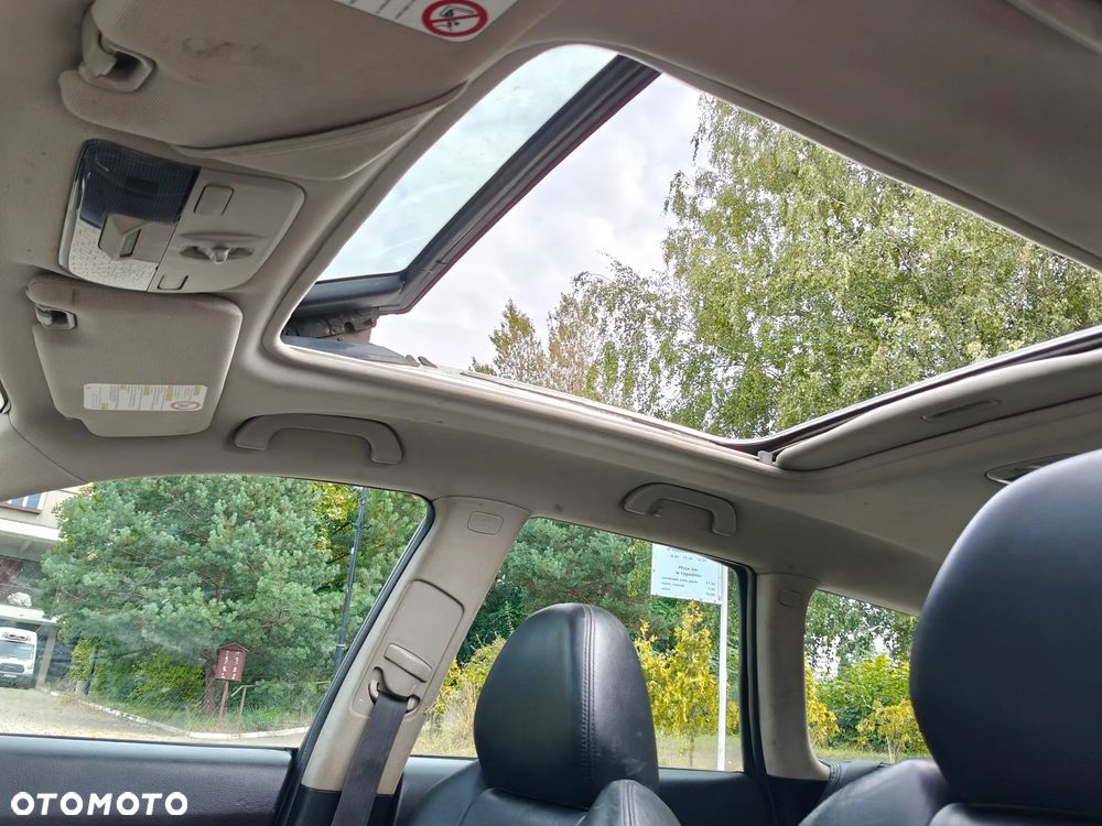 Subaru Legacy Kombi 2.0 4WD - 9