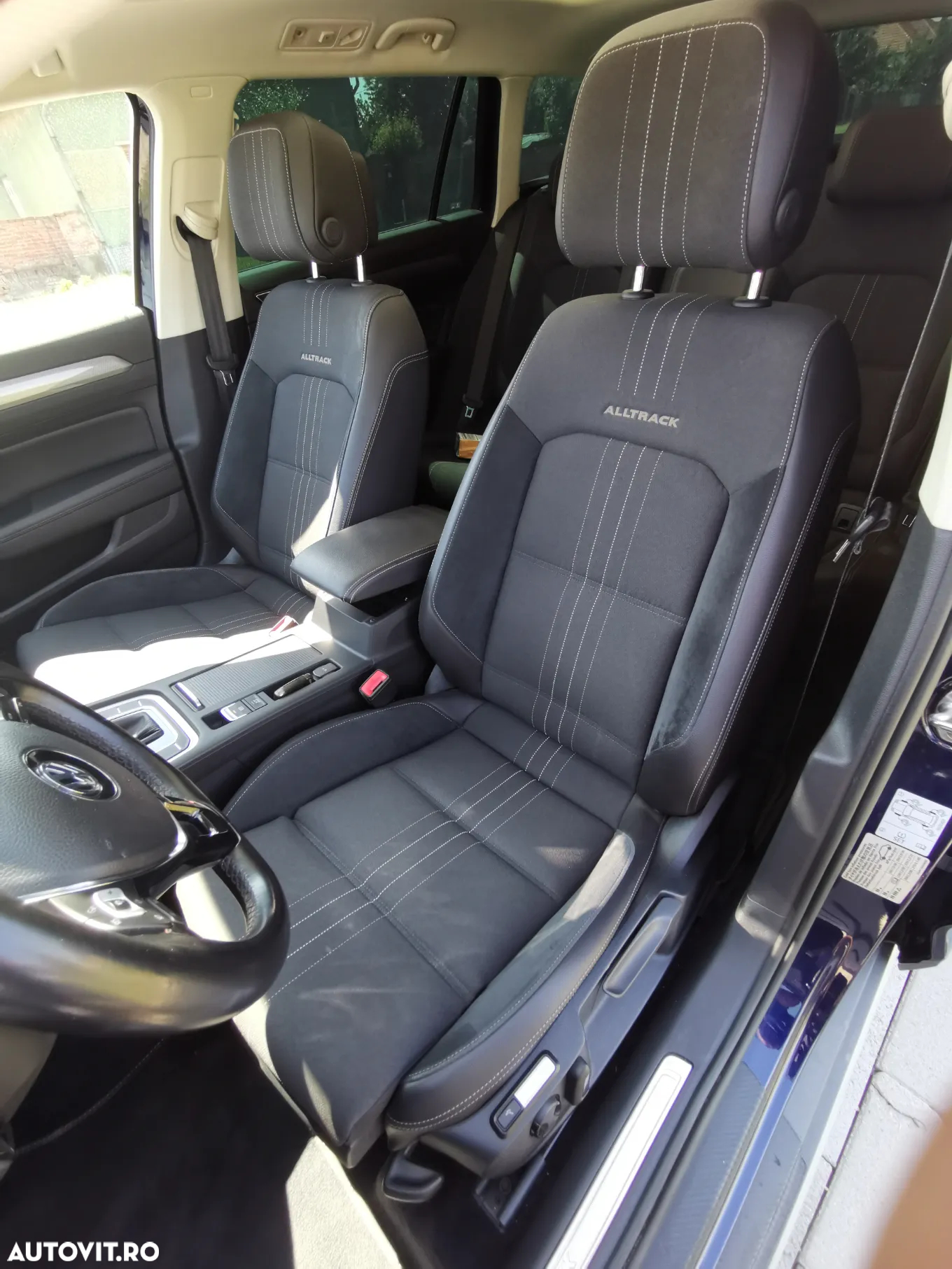 Volkswagen Passat Alltrack 2.0 TDI DSG 4Motion - 8