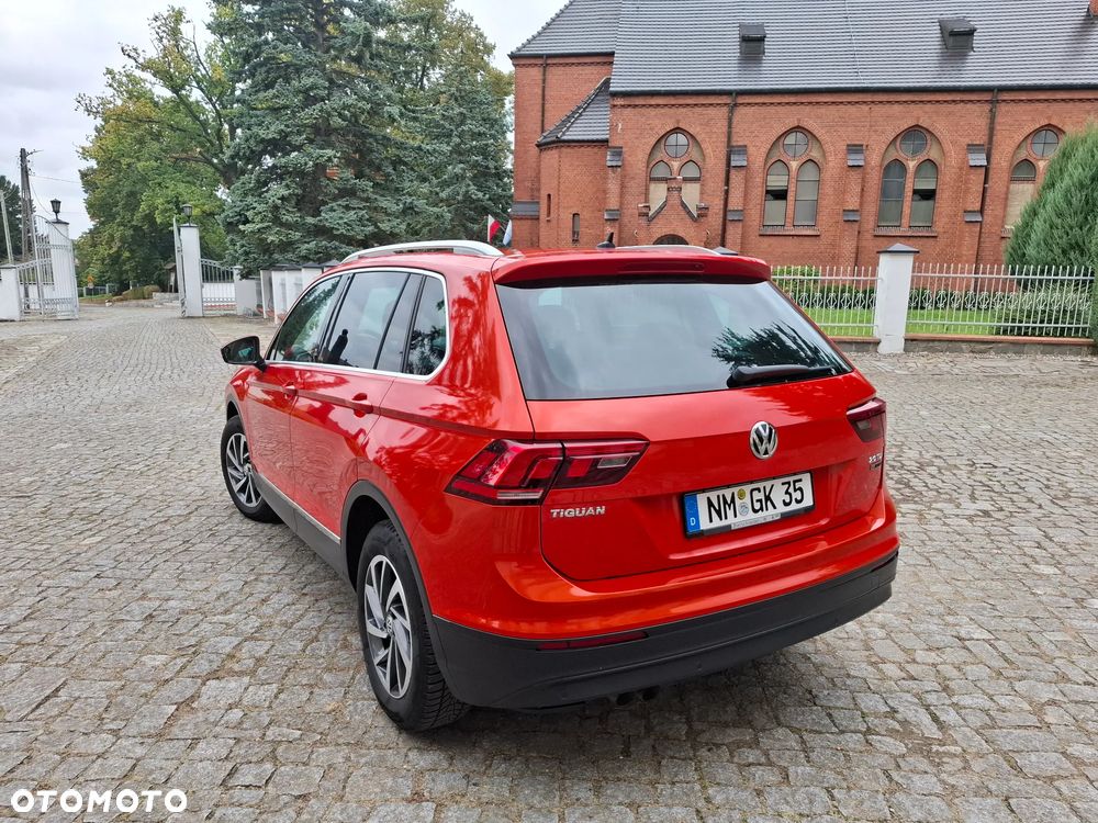 Volkswagen Tiguan 2.0 TDI SCR 4MOTION (BlueMotion Tech) Sound - 8