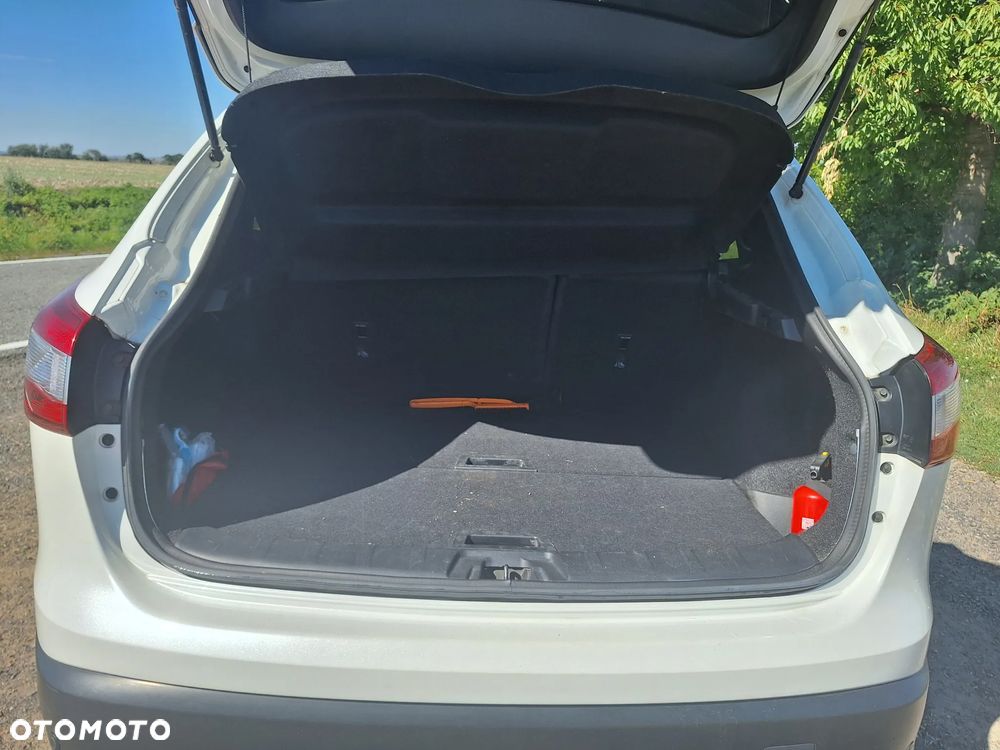 Nissan Qashqai 1.6 DIG-T Tekna - 9