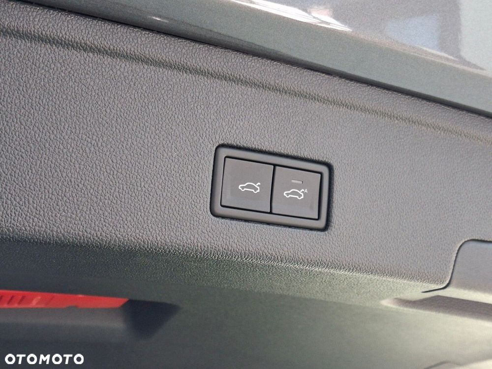 Volkswagen Touareg 3.0 V6 TDI 4Motion R-Line Final Edition - 8