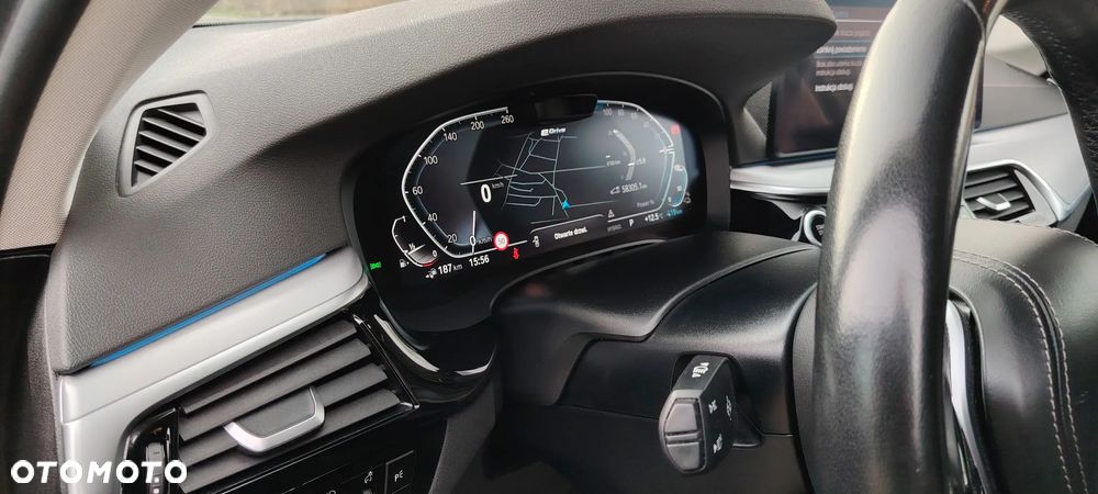 BMW Seria 5 530e Luxury Line sport - 13