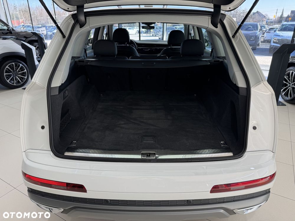 Audi Q7 - 17