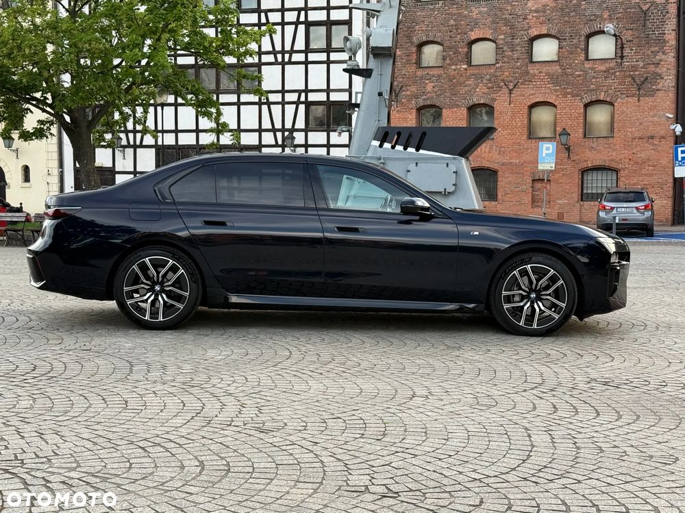 BMW Seria 7 740d xDrive mHEV sport - 5