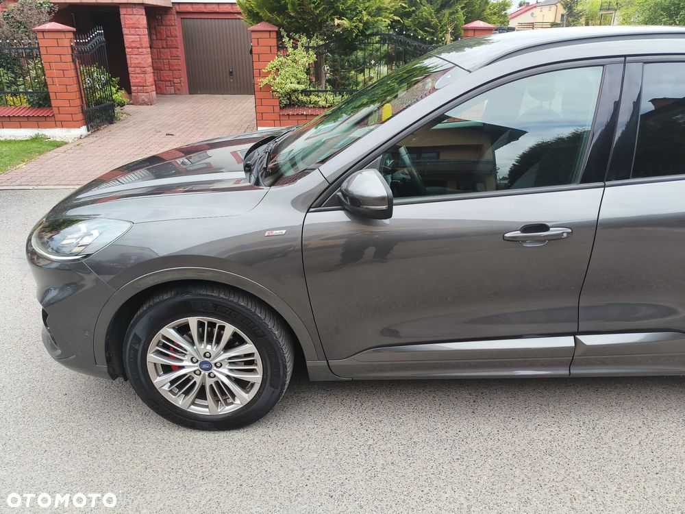 Ford Kuga 2.0 EcoBlue 4x4 ST-LINE X - 31