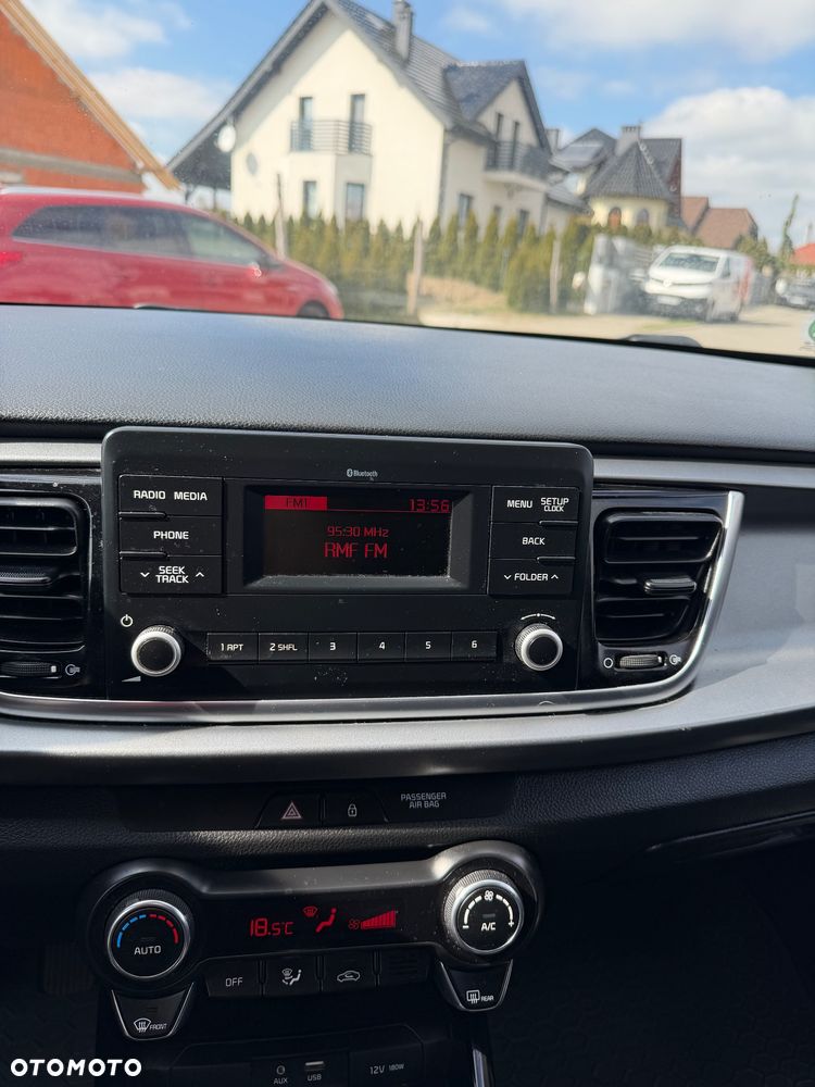 Kia Rio 1.2 Business Line - 19