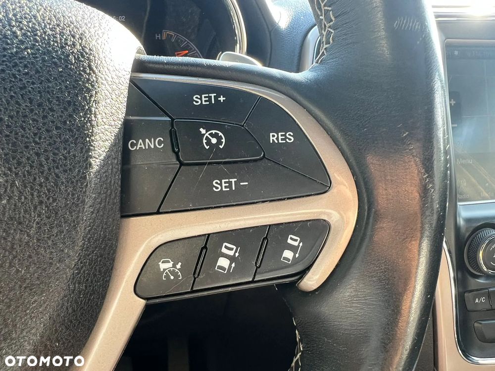Jeep Grand Cherokee Gr 3.0 CRD Overland - 23
