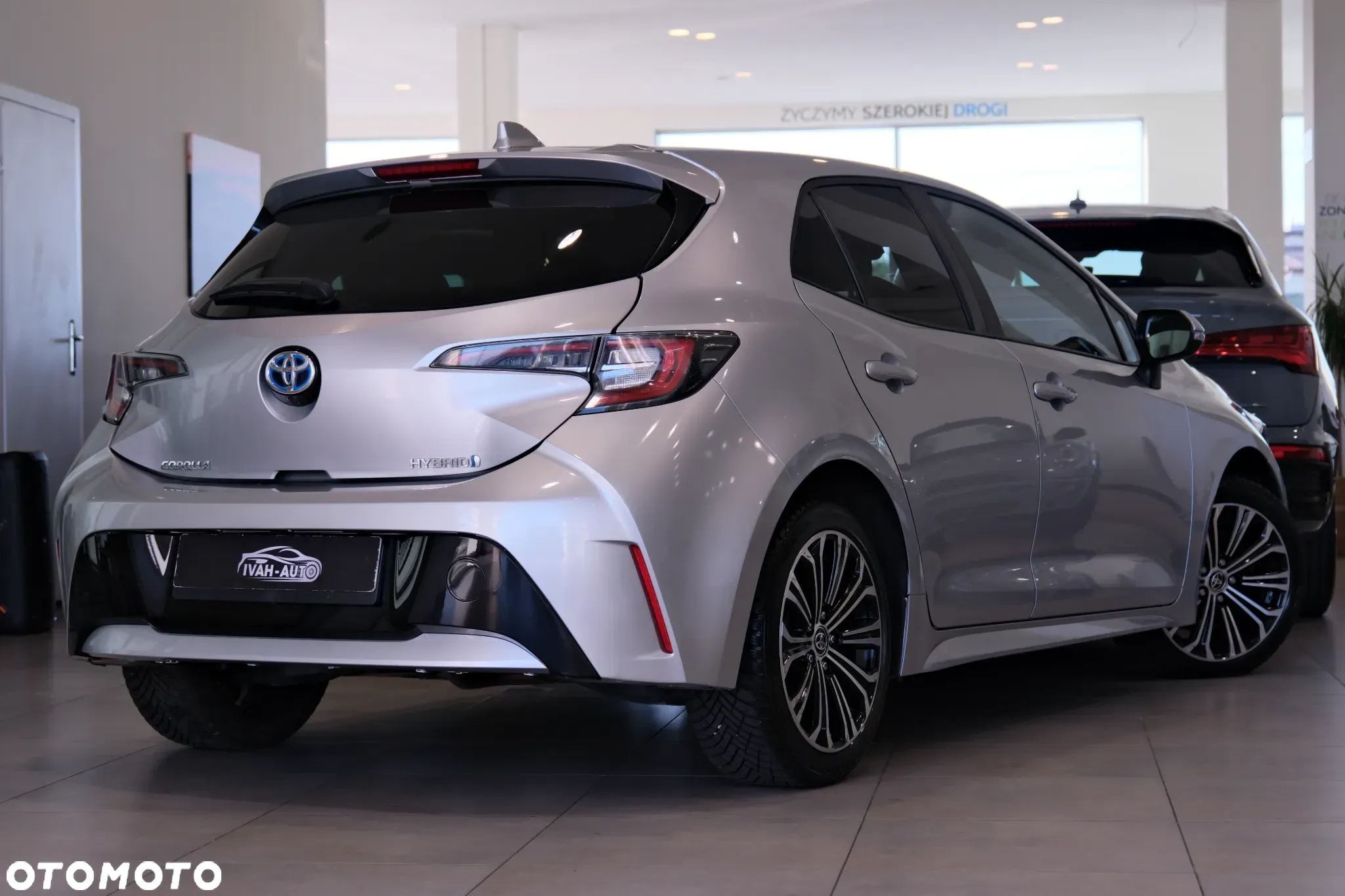 Toyota Corolla 1.8 Hybrid Active - 15