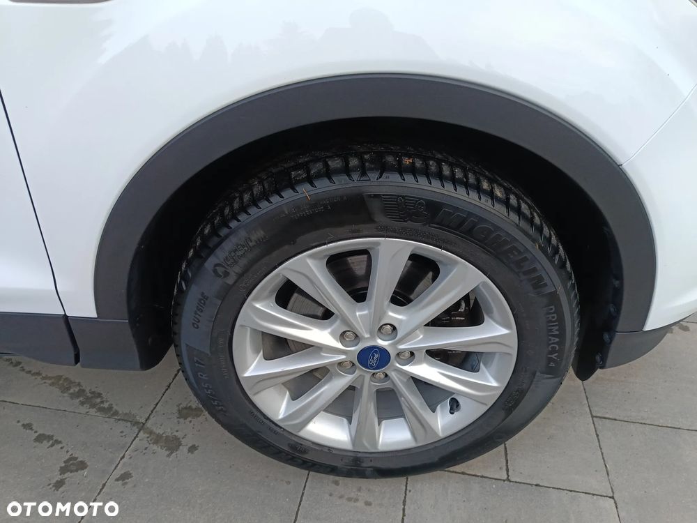 Ford Kuga 2.0 TDCi 2x4 Business Edition - 17