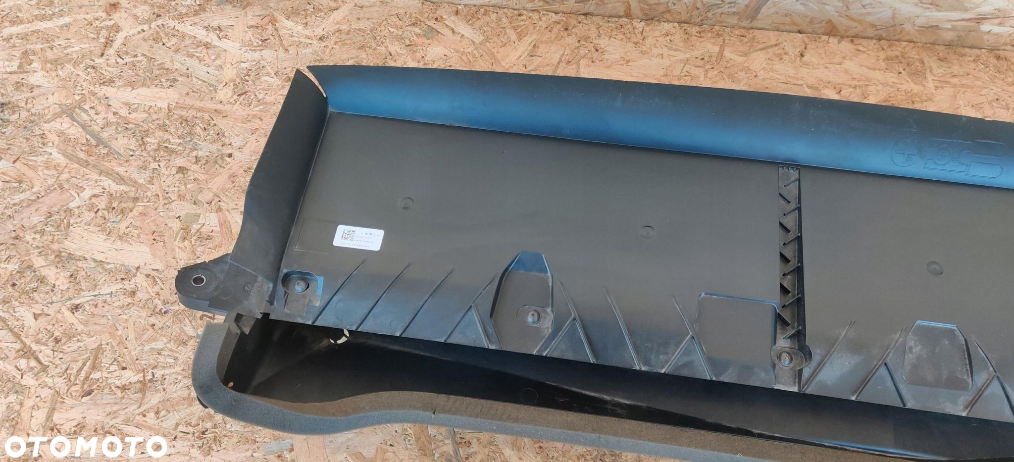 OBUDOWA FILTRA POWIETRZA KPL TESLA MODEL Y 2024 1495167-28-C 1495167 - 3