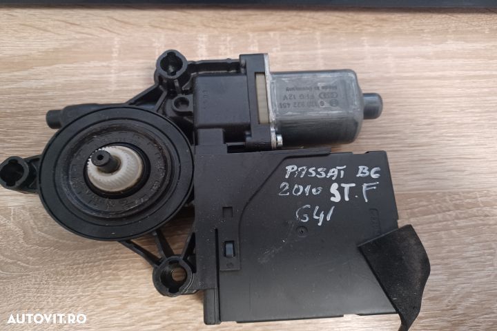 Motoras macara geam fata stanga 3C0959792 Volkswagen VW Passat B6 [20 - 1