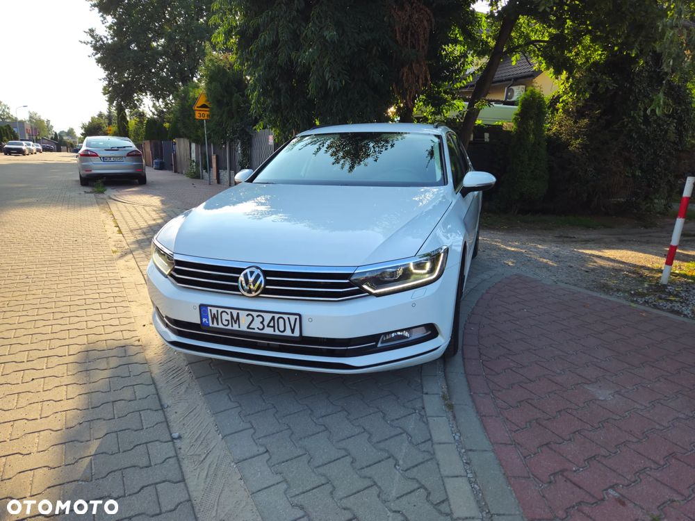 Volkswagen Passat Variant 2.0 TDI SCR DSG Comfortline - 5