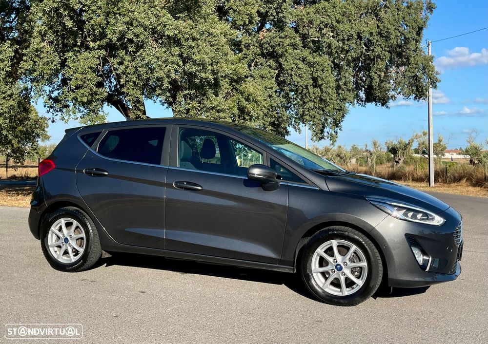 Ford Fiesta 1.0 EcoBoost S&S TITANIUM X - 5