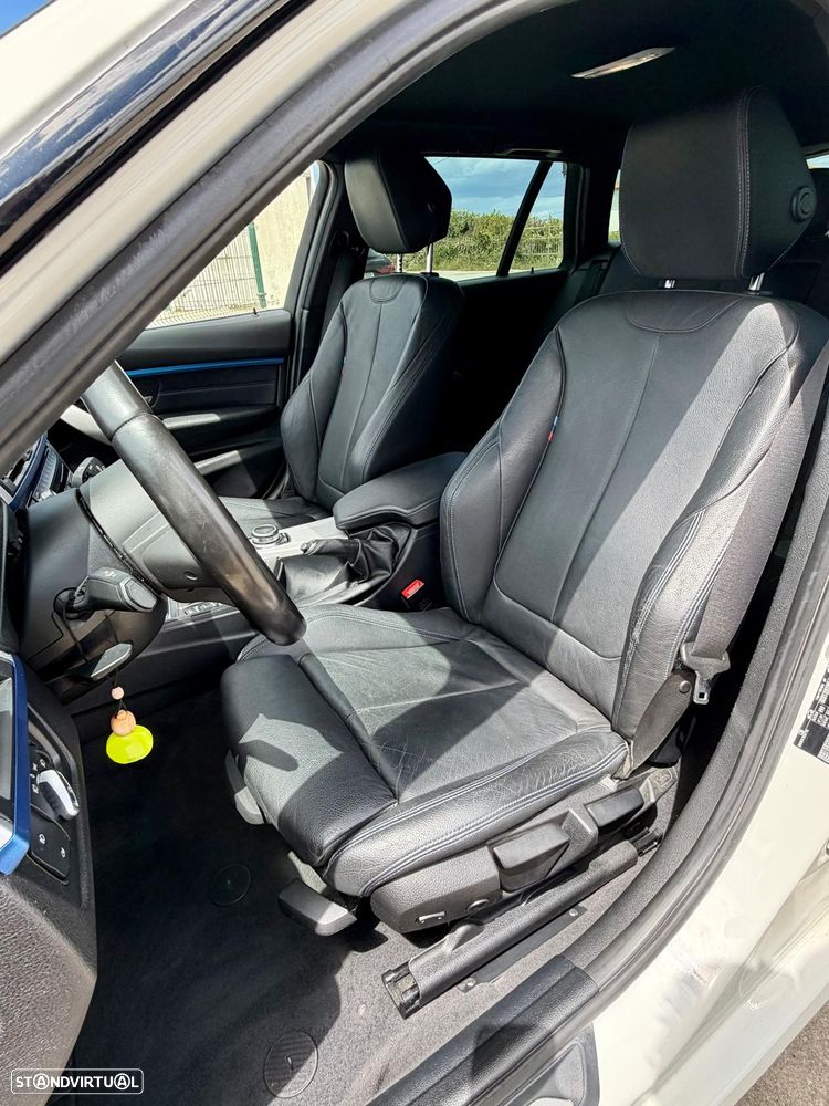 BMW 320 d Pack M - 17