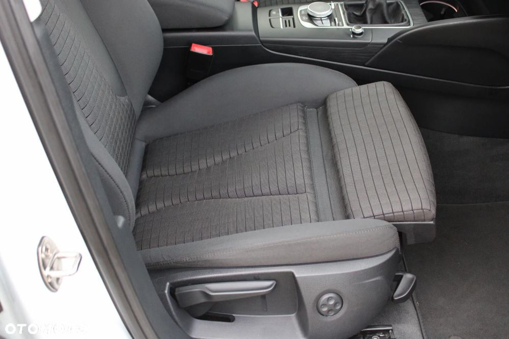 Audi A3 Sportback 2.0 TDI - 28