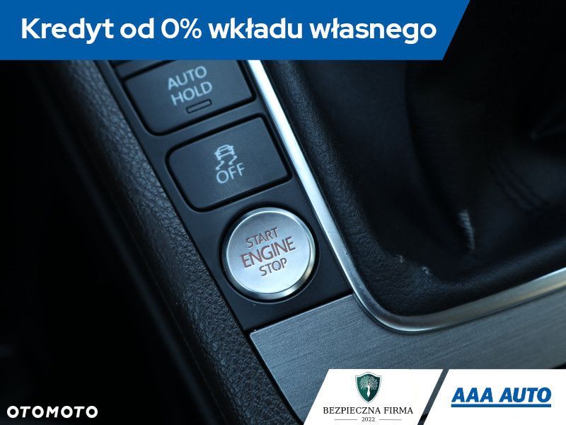 Volkswagen Passat - 14
