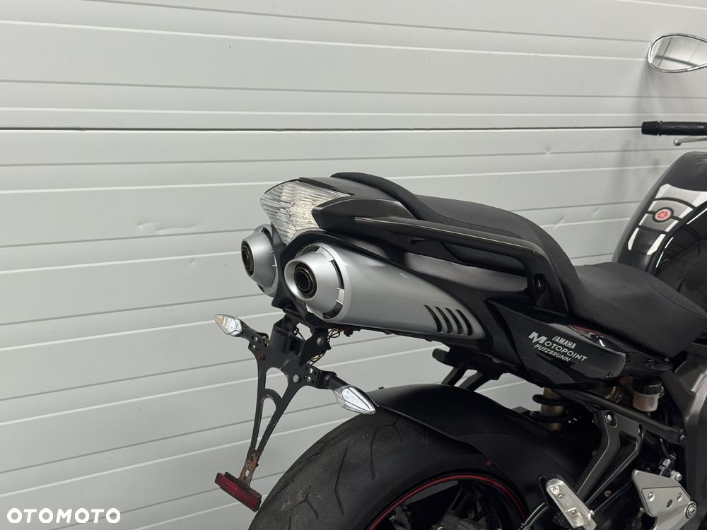 Yamaha FZ6 - 6