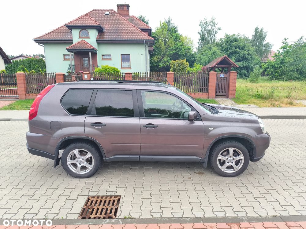Nissan X-Trail - 2