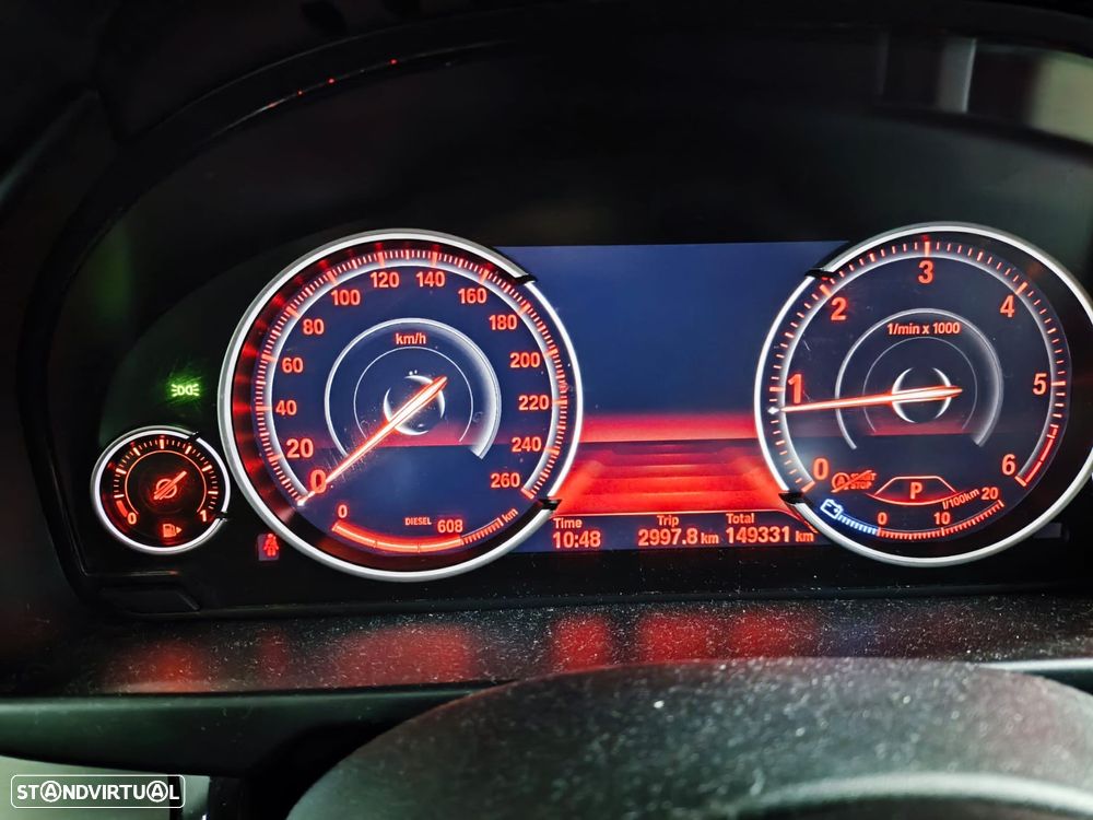 BMW X5 25 d xDrive Pack M - 7