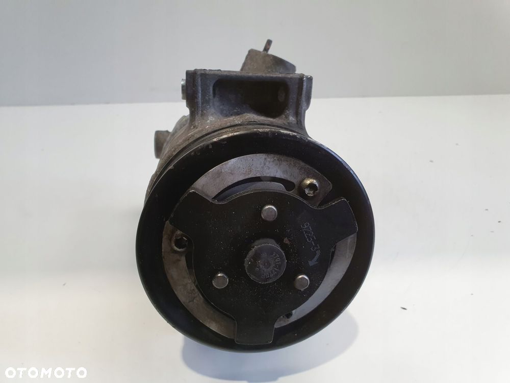 SPRĘŻARKA KLIMATYZACJI VW Golf VI 2.0 TDI _ pompa 5N0820803 - 4