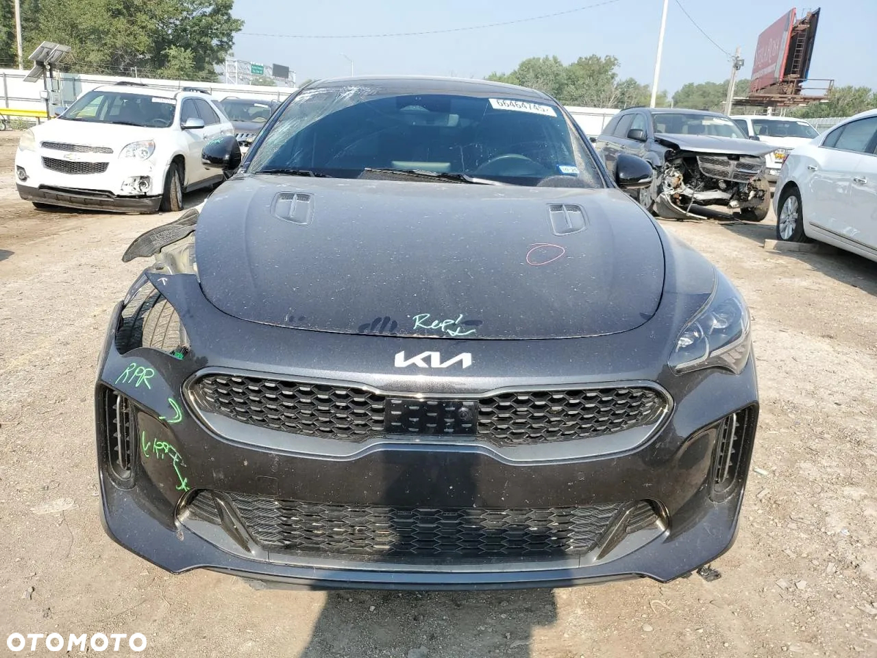 Kia Stinger - 2