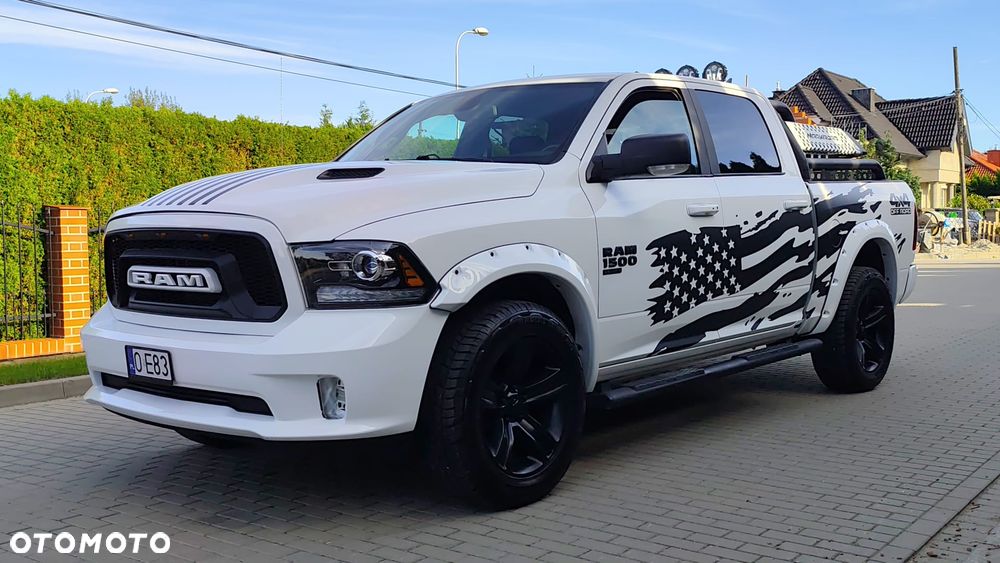 Dodge RAM 5.7 4x4 - 8