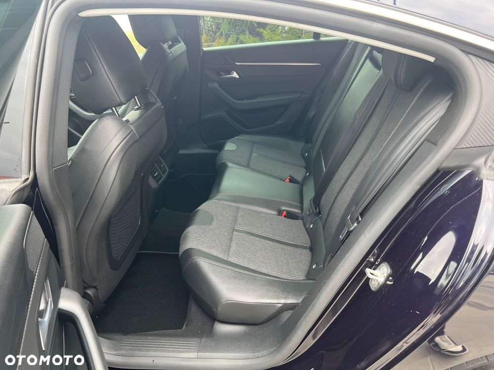 Peugeot 508 BlueHDi 130 EAT8 Allure Pack - 27