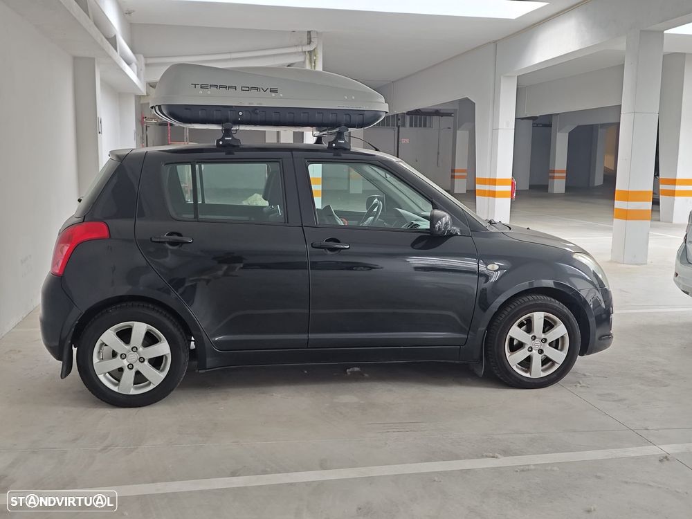 Suzuki Swift 1.3 16V Sport - 4