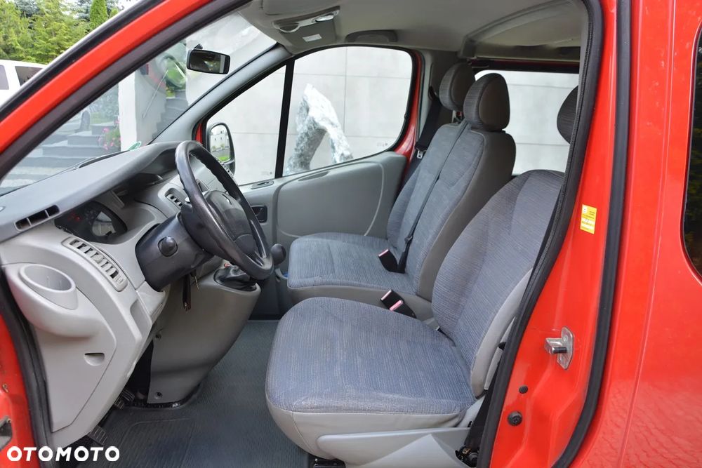 Renault Trafic - 6