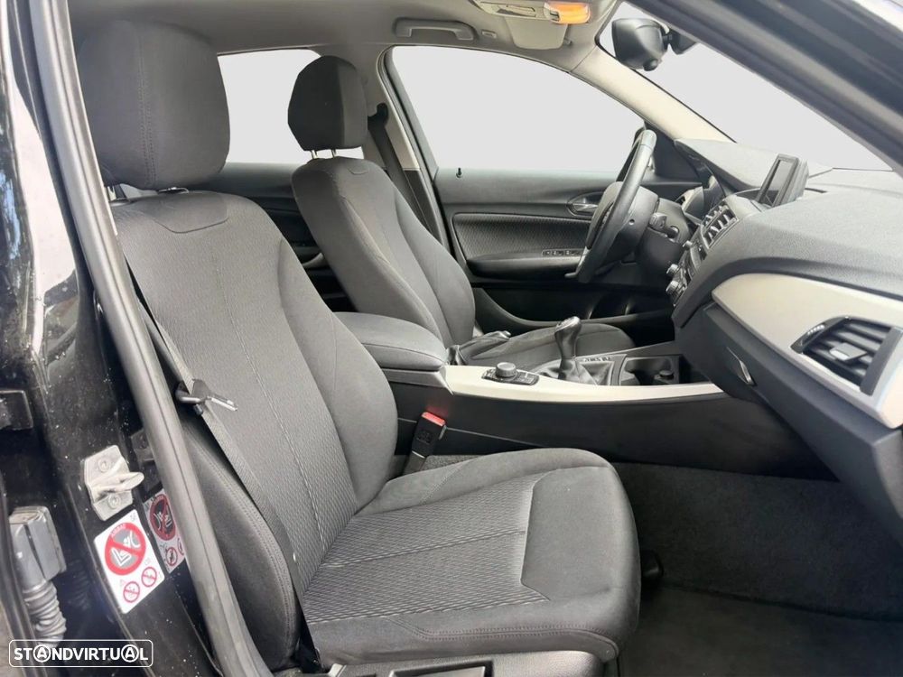 BMW 118 i Advantage - 15