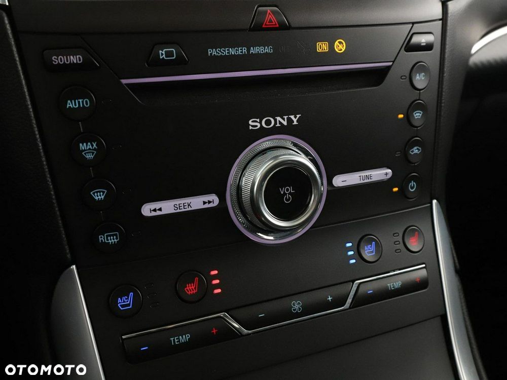 Ford Edge 2.0 TDCi Bi-Turbo 4x4 ST-LINE - 29