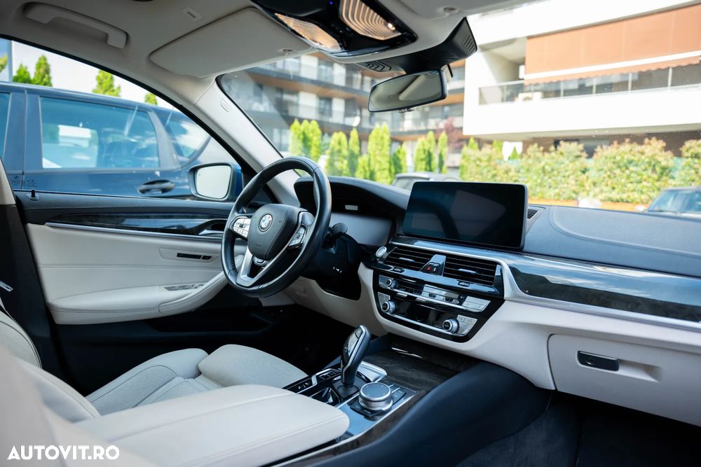 BMW Seria 5 530e xDrive AT PHEV - 40
